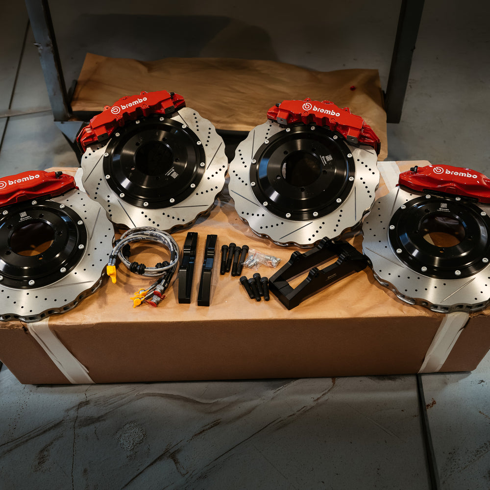 Brembo Big Brake Kit Range Rover classic / Defender — 8 Pistones Delante / 4 Pistones Detrás